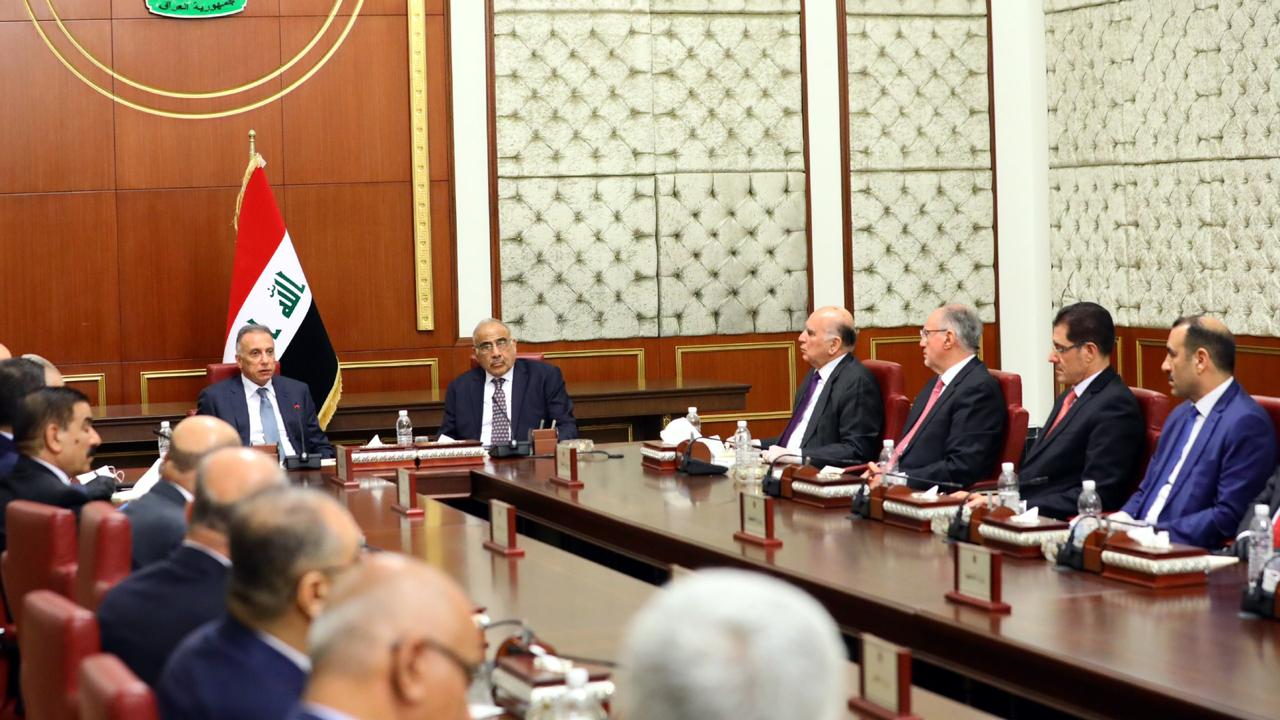 بالصور | أربع جمل لعبد المهدي بـ